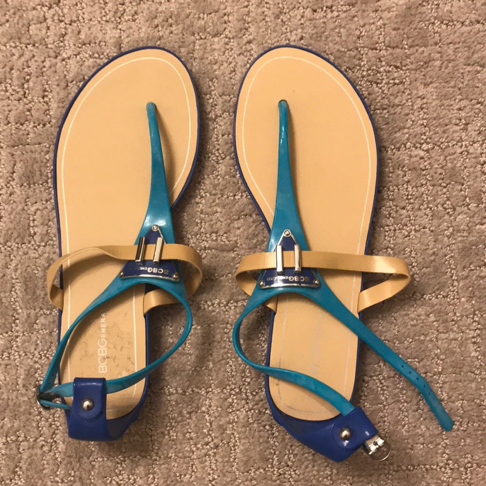 BCBGeneration sandals size 8
